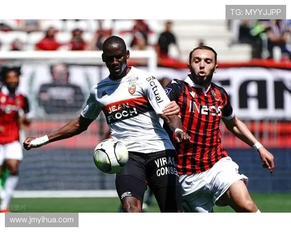 聚焦赛场激烈角逐全面解析双方比分变化与胜负关键走势