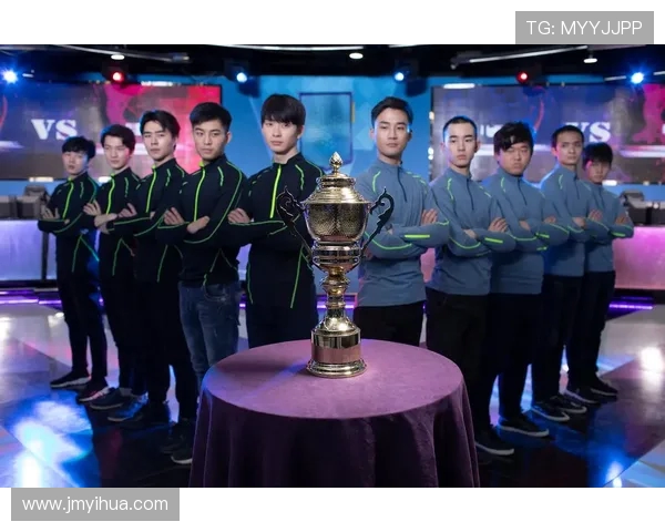 电竞赛事最新比分分析与战队表现解读 精彩对决回顾与未来展望