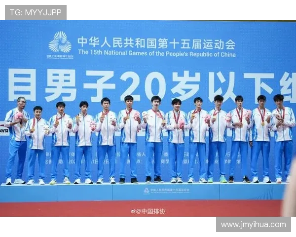 全运会特别报道：南京篮球队如何在逆境中崛起的奋斗故事与荣耀时刻