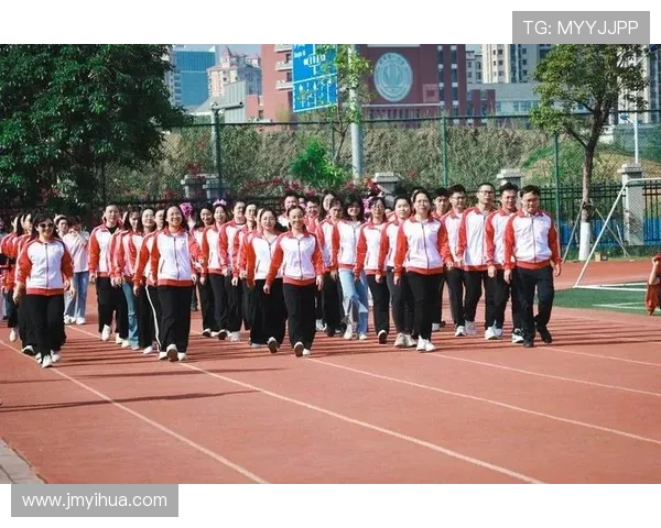 青春逐梦赛场激情绽放奋力拼搏谱写精彩人生华章