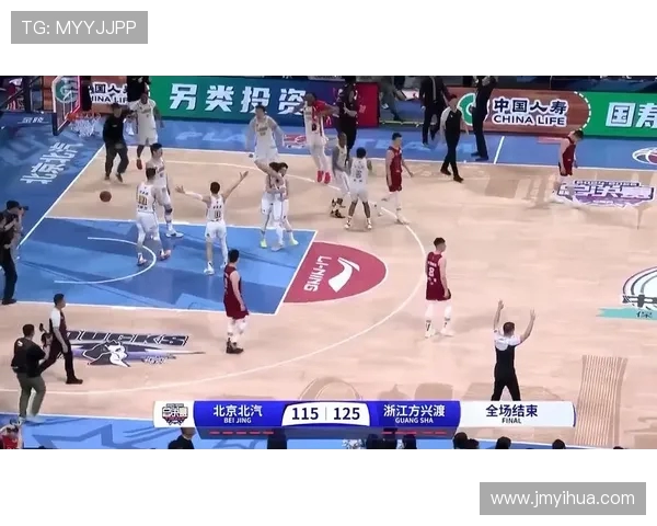 11月12日北京队迎战广厦队期待一场精彩的篮球对决与激情四溢的赛场氛围