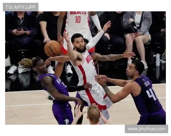 2019年火箭队与国王队激战回顾：精彩瞬间与战术分析